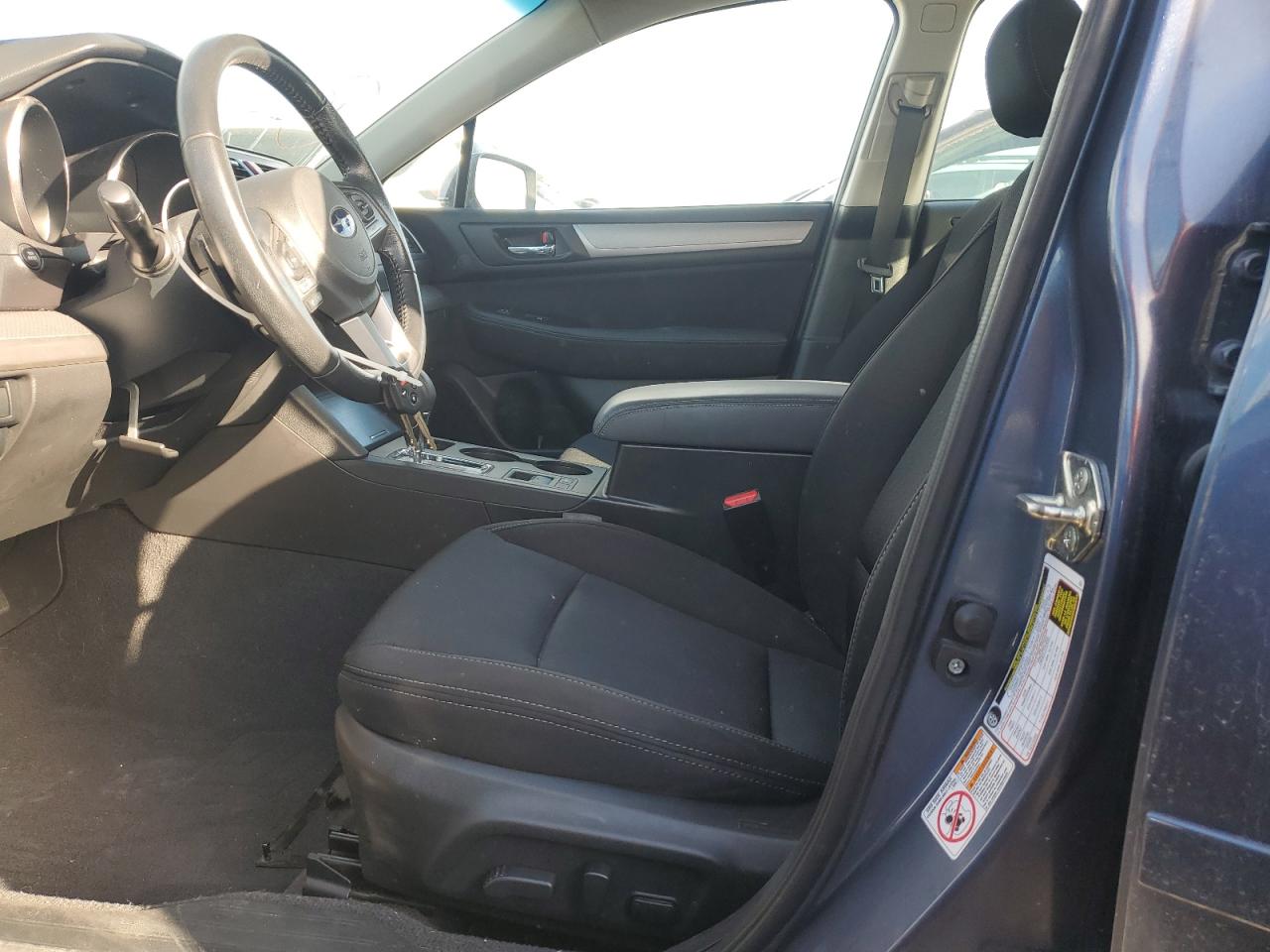 Subaru Legacy 2.5i Premium Image 3