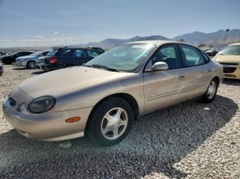  Salvage Ford Taurus
