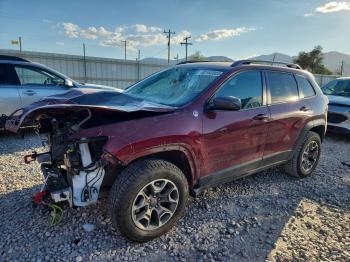  Salvage Jeep Cherokee