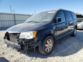  Salvage Chrysler Minivan