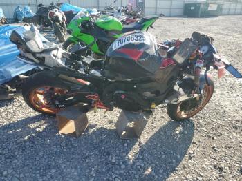  Salvage Suzuki Gsxr750
