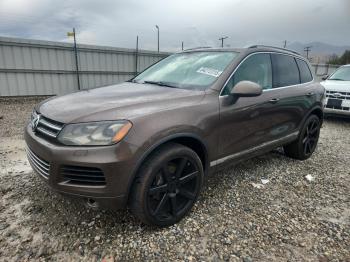  Salvage Volkswagen Touareg