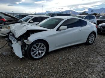  Salvage Hyundai Genesis