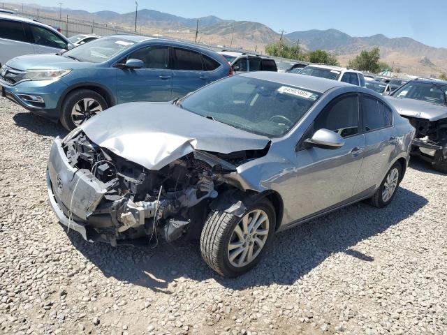  Salvage Mazda 3