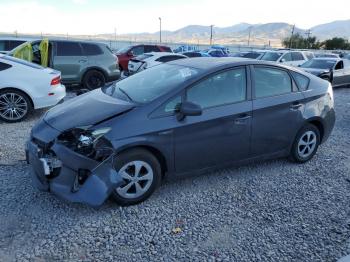  Salvage Toyota Prius