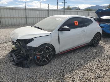  Salvage Hyundai VELOSTER