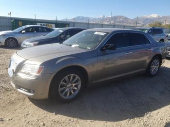  Salvage Chrysler 300