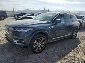  Salvage Volvo XC90