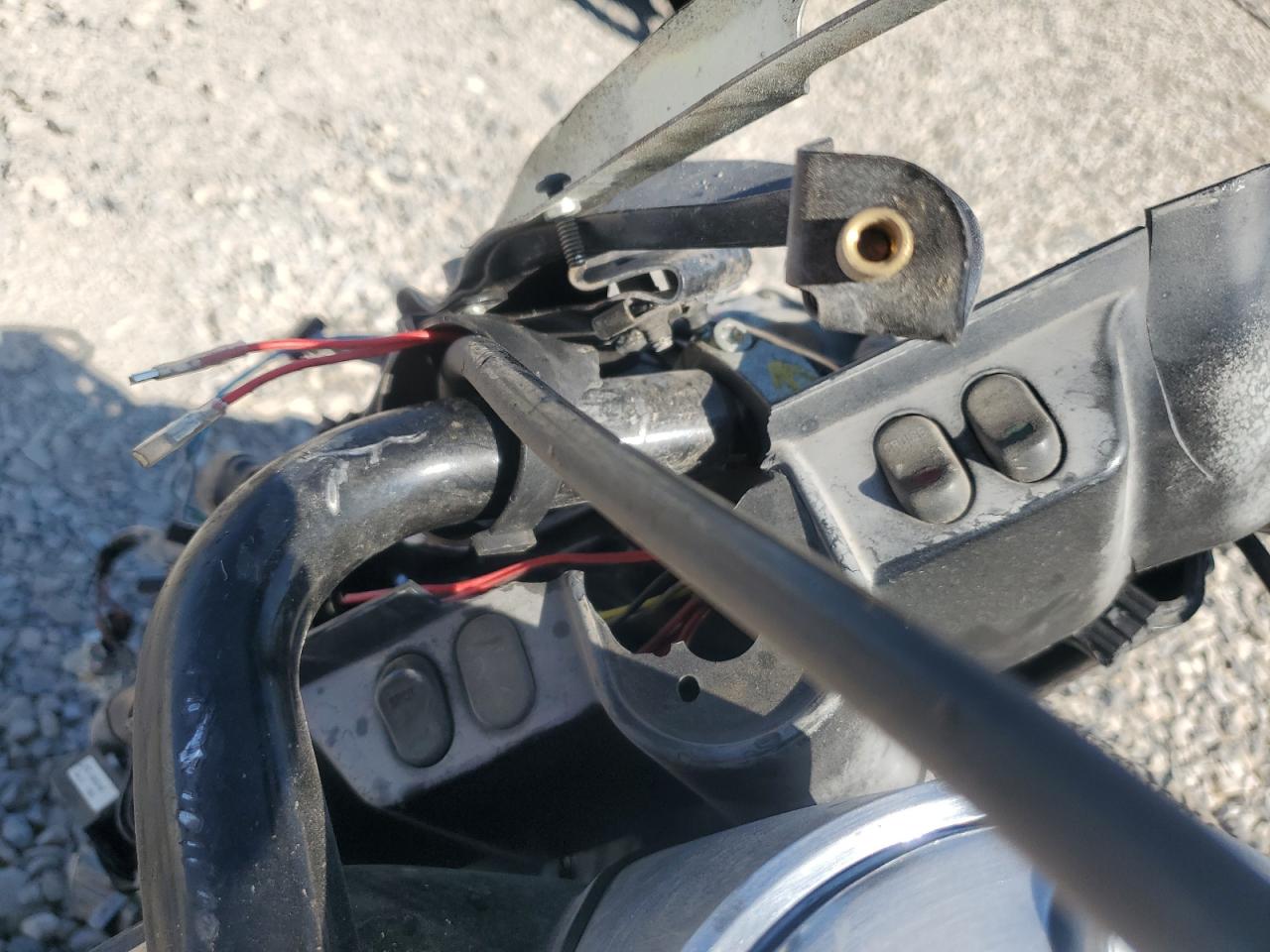 Harley-Davidson Fl Image 3