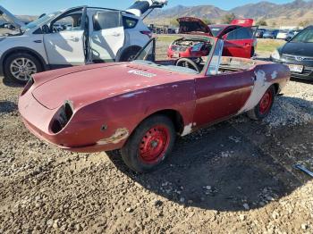  Salvage FIAT Spider