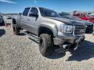 GMC Sierra K2500 Denali Image 4