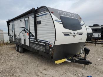  Salvage Palomino Puma Serie