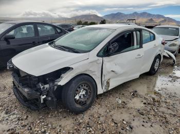  Salvage Kia Forte
