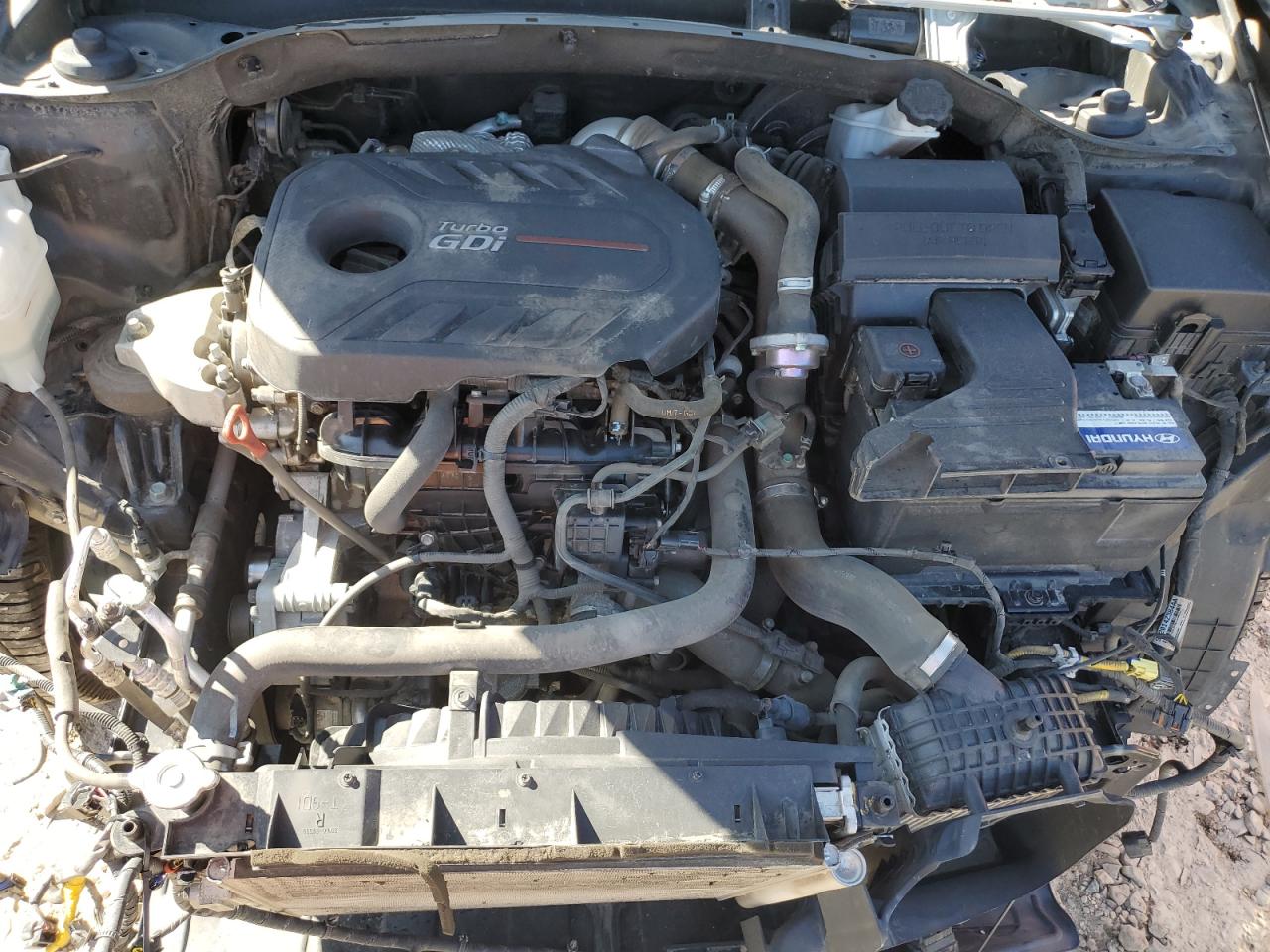 Hyundai SANTA FE Image 8