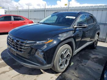  Salvage Hyundai TUCSON