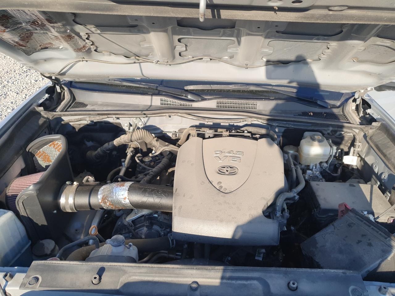 Toyota Tacoma Double Cab Image 5