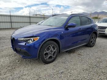  Salvage Alfa Romeo Stelvio
