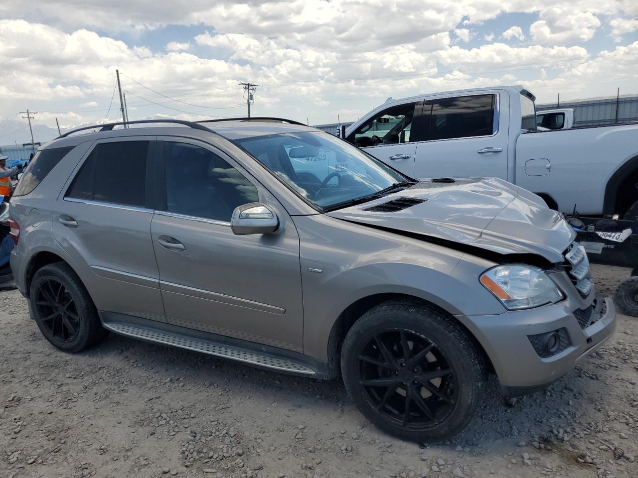 Mercedes-Benz M-Class Image 13