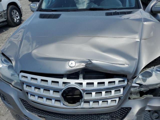 Mercedes-Benz M-Class Image 9