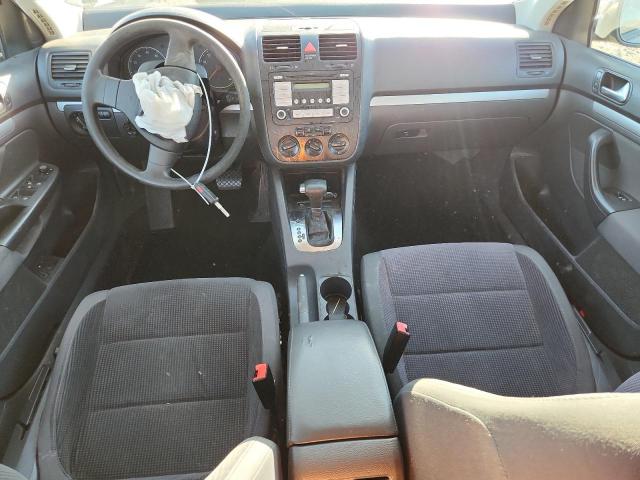 Volkswagen Jetta S Image 8