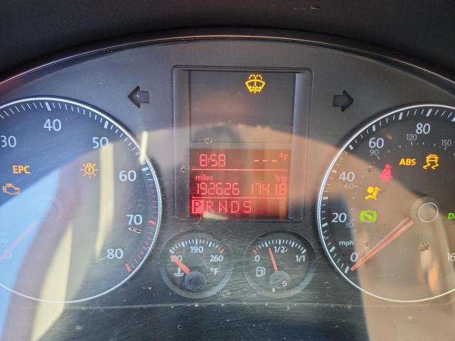 Volkswagen Jetta S Image 13