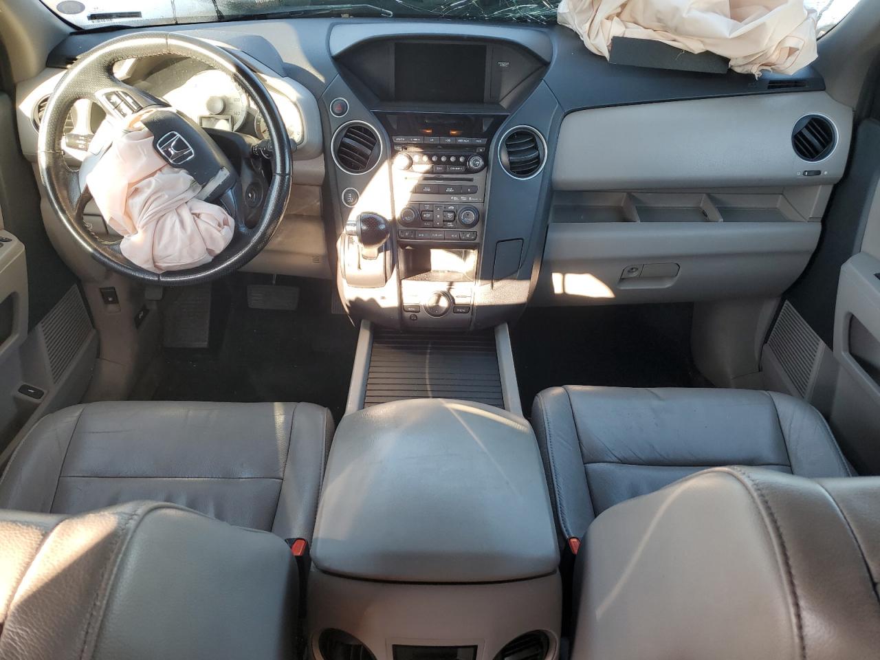 Honda Pilot Touring Image 10