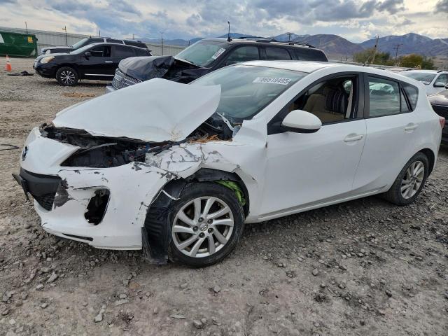  Salvage Mazda 3