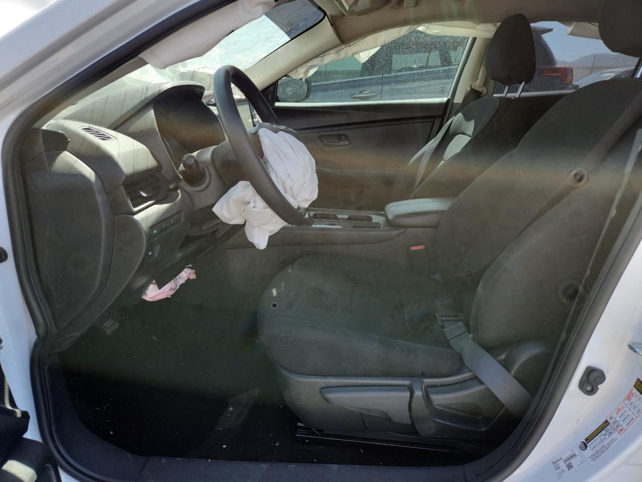 Nissan Sentra S Image 6