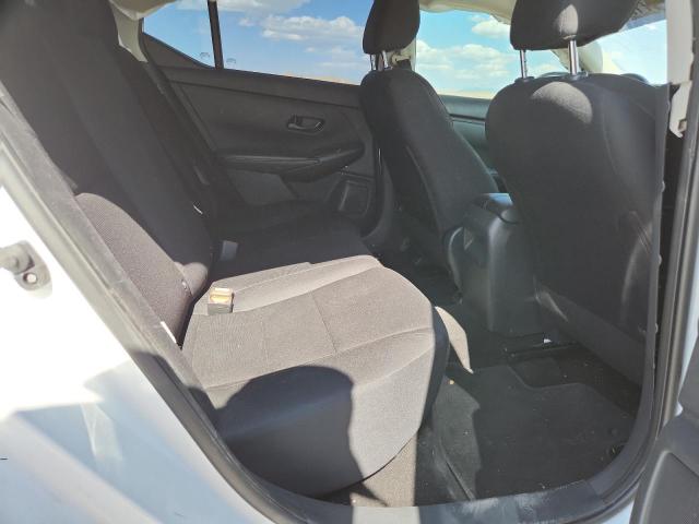 Nissan Sentra S Image 8