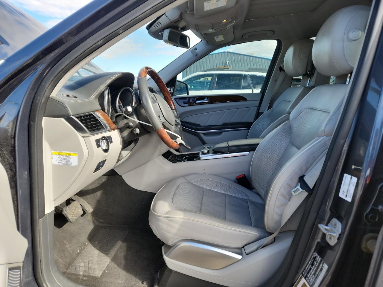 Mercedes-Benz G-Class 550 4matic Image 13