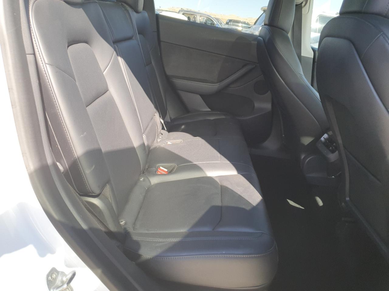 Tesla Model Y Image 12