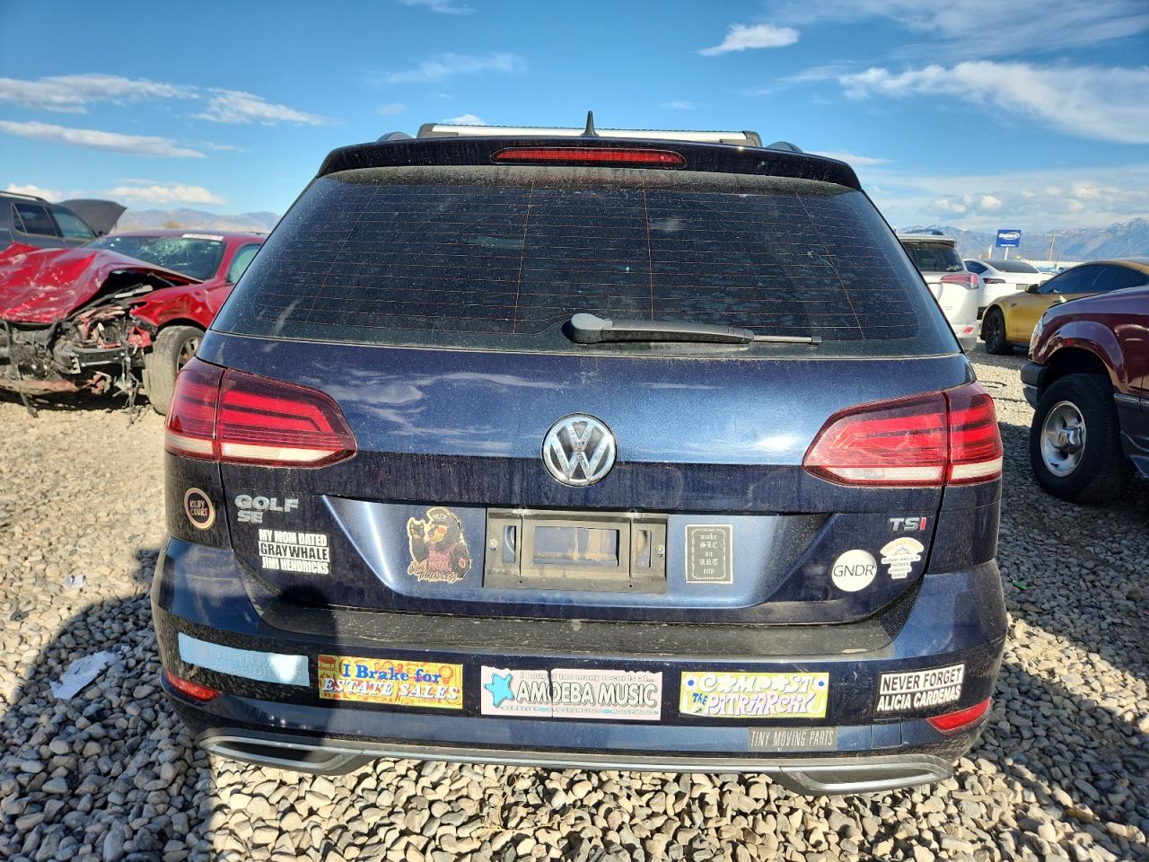 Volkswagen Golf S Image 7