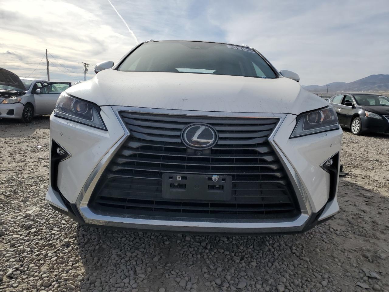 Lexus RX 350 Base Image 11