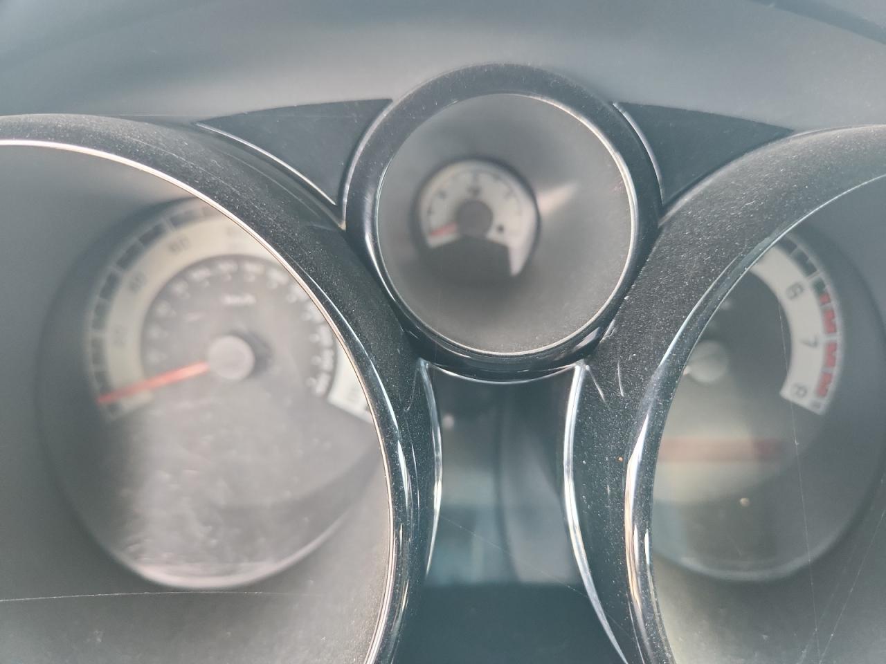 Saturn SKY Redline Image 7