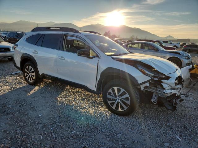 Subaru Outback Premium Image 3