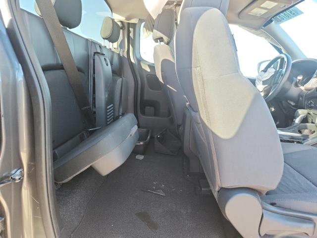 Nissan Frontier S Image 9