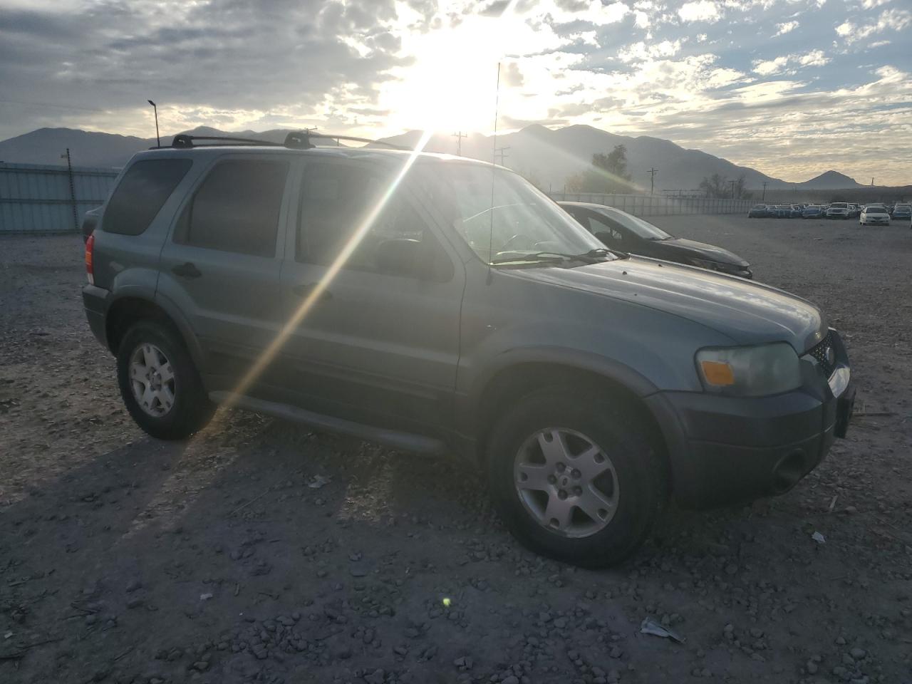 Ford Escape Xlt Image 4