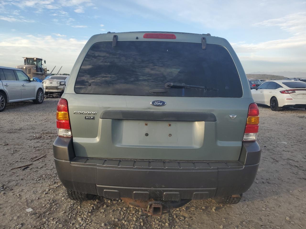 Ford Escape Xlt Image 8