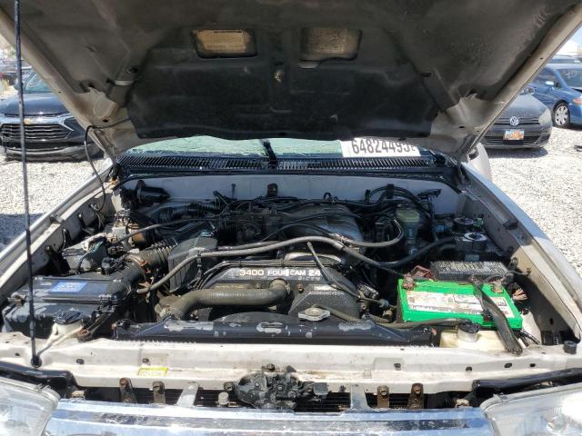 Toyota 4Runner Limited Image 9