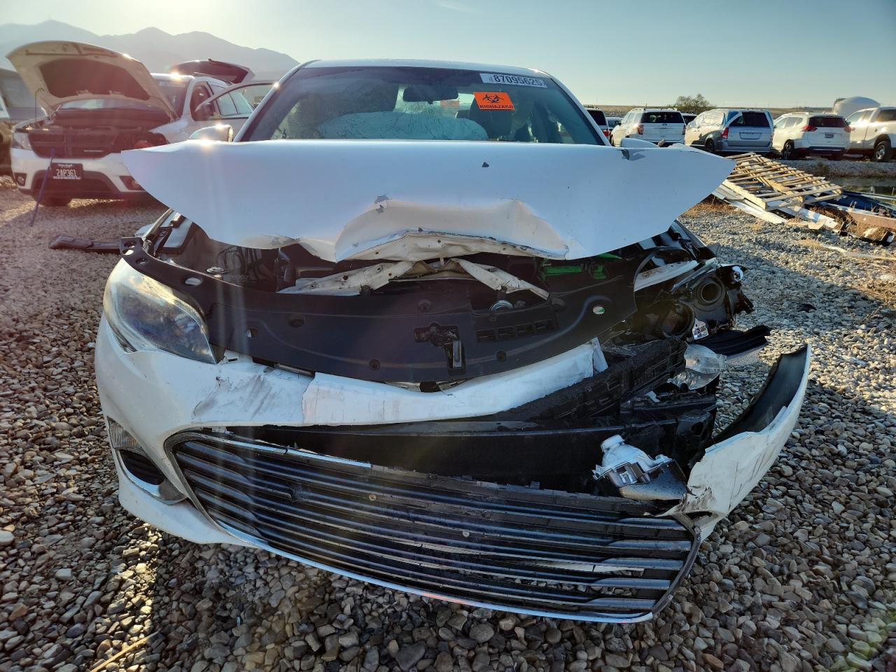 Toyota Avalon Xle Image 4