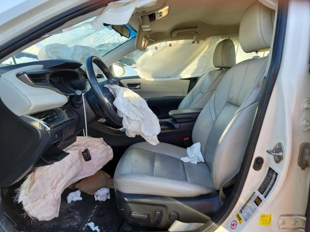 Toyota Avalon Xle Image 11