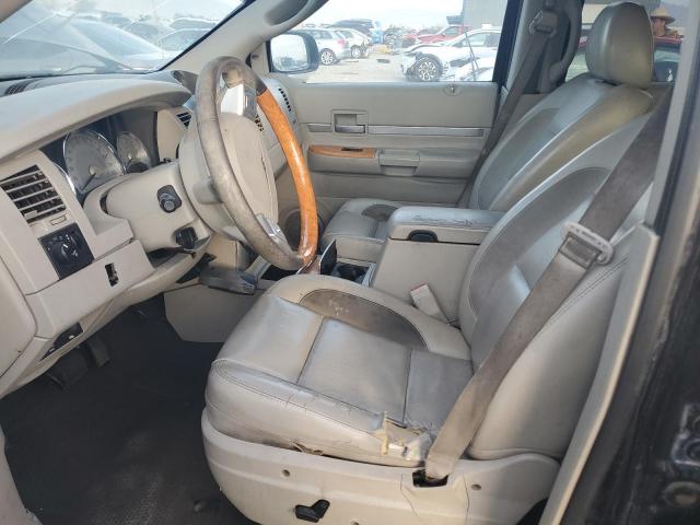 Chrysler Aspen Limited Image 5