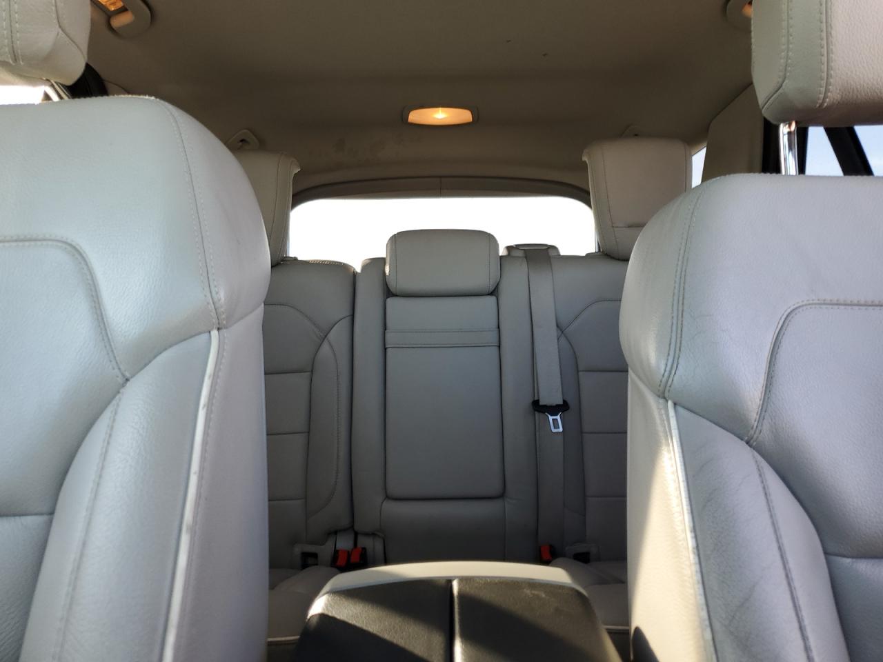 Mercedes-Benz M-Class 350 Bluetec Image 9