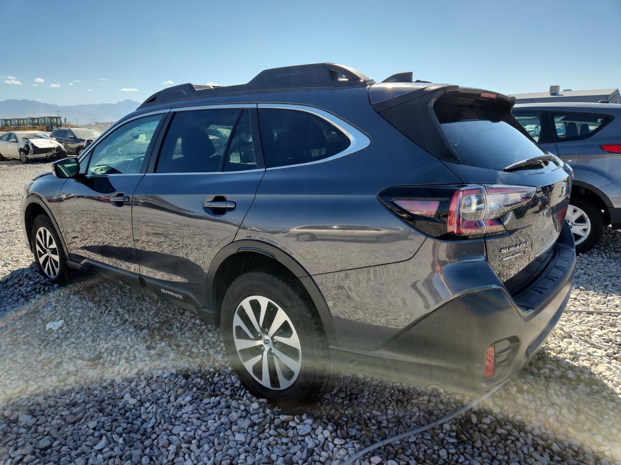 Subaru Outback Premium Image 3