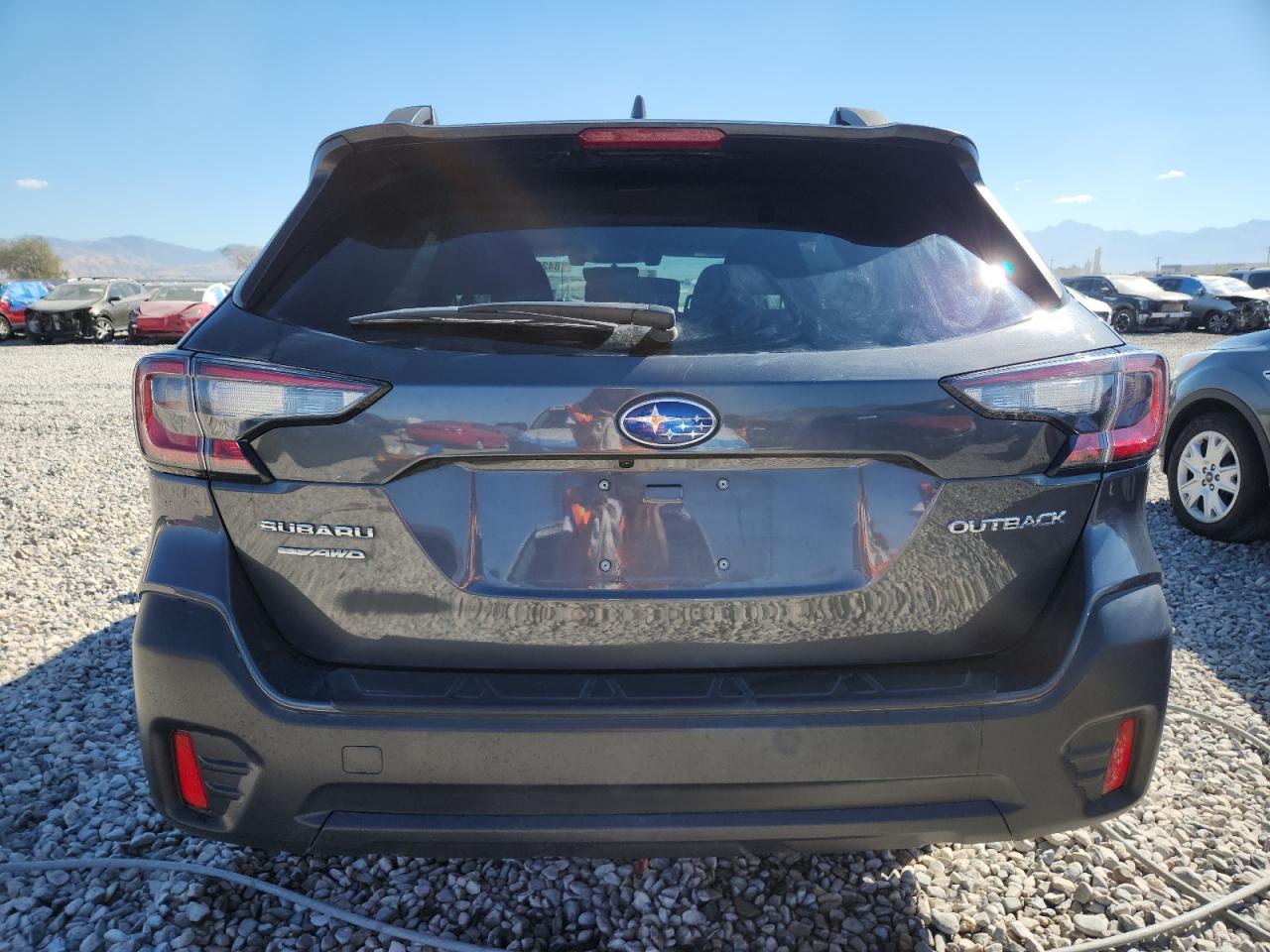 Subaru Outback Premium Image 4