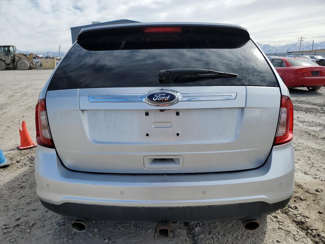 Ford Edge Limited Image 2