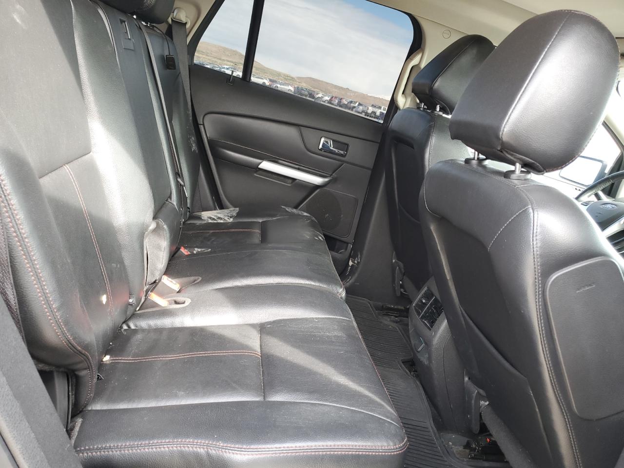 Ford Edge Limited Image 11