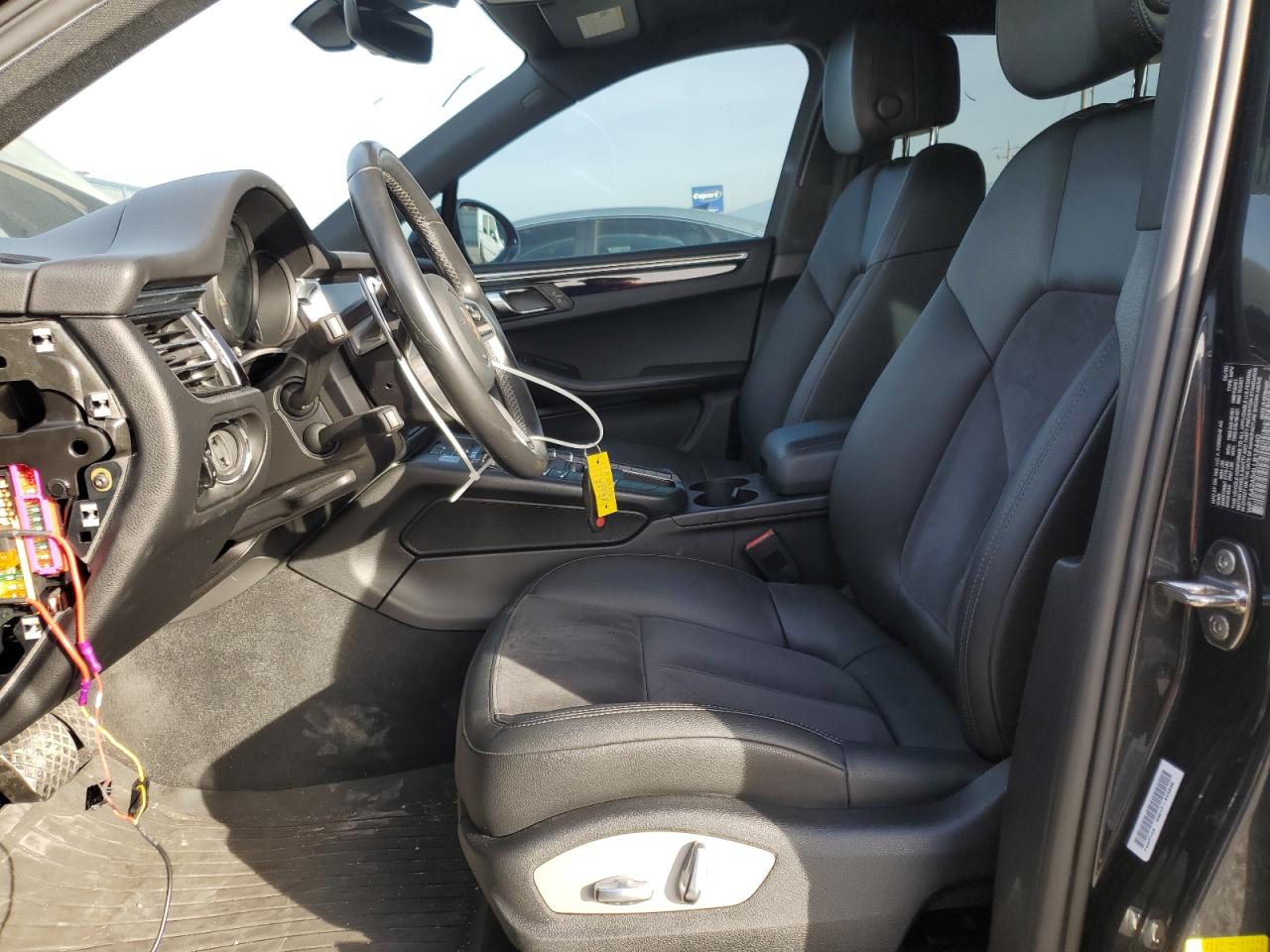 Porsche Macan Image 4