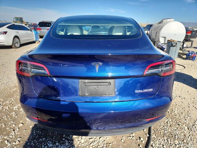 Tesla Model 3 Image 11