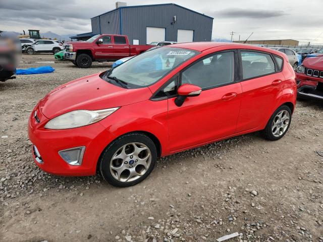  Salvage Ford Fiesta